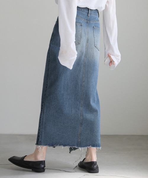 VIP価格【Weekend Max Mara】 フロントスリット デニムスカート Spring Summer 2025 Women's Skirts Sale | Weekend Max Mara