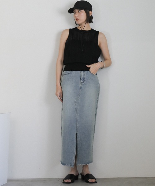 select MOCA（セレクトモカ）の「ロングデニムフロントスリットスカート（デニムスカート・レディース・ライトインディゴブルー/ブルー・SMALL/MEDIUM/LARGE）」の4枚目の写真