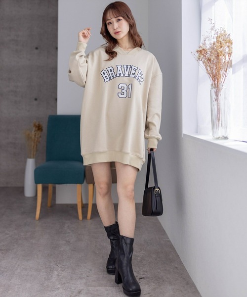 clear（クリア）の「ワッペンロゴVネックオーバースウェットワンピース≪2024SS新作≫（スウェット・レディース・杢グレー/ベージュ・F）」の14枚目の写真