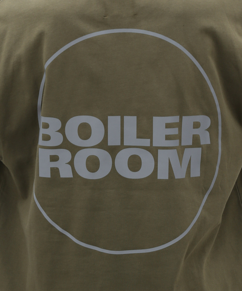 JOURNAL STANDARD(ジャーナルスタンダード)の「【BOILER ROOM / ボイラールーム】OG T-SHIRT 3M(Tシャツ/カットソー・メンズ・カーキ・X-LARGE/LARGE)」の3枚目の写真