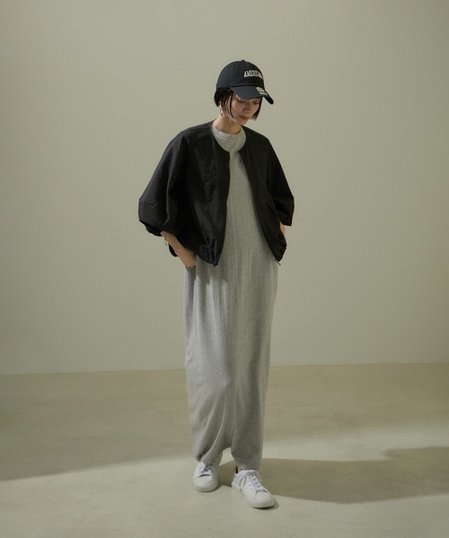SALON adam et rope'(サロン アダム エ ロペ)の「【WEB限定】フォルムスリーブシアーブルゾン/24SS【洗える】(ブルゾン・レディース・オフホワイト/ブラック・FREE)」の21枚目の写真