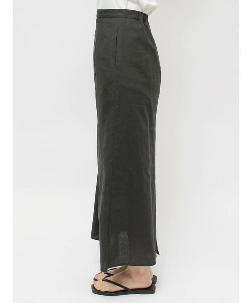 Ungrid（アングリッド）の「フィットフレアスリットスカート（スカート・レディース・アイボリー/チャコールグレー・FREE）」の6枚目の写真