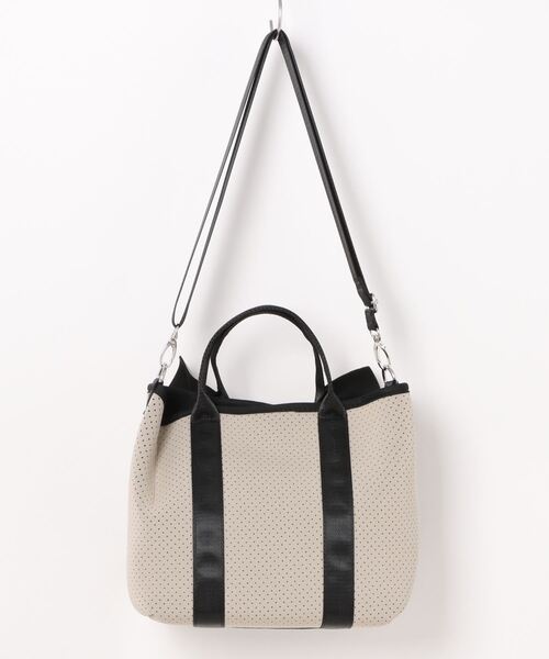 Jewelna Rose（ジュエルナローズ）の「フリルトートバッグ 16205（ハンドバッグ・レディース・ベージュ系その他/カーキ/グレイッシュベージュ・FREE）」の4枚目の写真