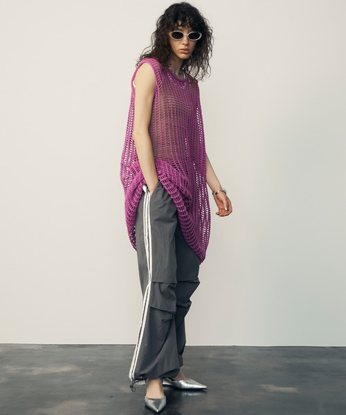 uyu.(ウユ)の「Trim Color Tank Top / トリミングカラータンクトップ【uyu./ウユ】(タンクトップ・レディース・グリーン/ブラック/レッド・FREE)」の5枚目の写真