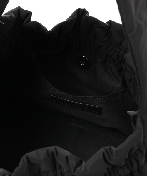 LAKOLE（ラコレ）の「パデットギャザーワンハンドルバッグ / 125596（ハンドバッグ・レディース・ブラック/イエロー/オフホワイト・FREE）」の11枚目の写真