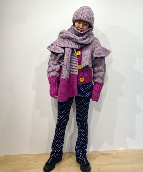 HOLIDAY（ホリデイ）の「CABLEKNIT RUFFLE CARDIGAN ケーブルニットラッフルカーディガン（カーディガン/ボレロ・レディース・ピンク/ブルー・ONE SIZE）」の9枚目の写真