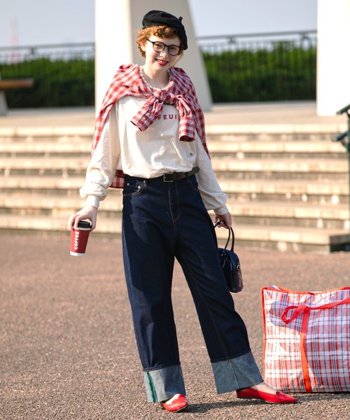 BONLECILL(ボンルシール)の「カラーステッチロールアップワイドデニムパンツ(デニムパンツ・レディース・ブラック/ブルー系1/ネイビー・M/S/L)」の4枚目の写真
