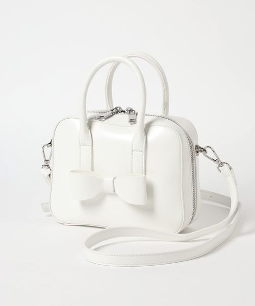 LOWRYS FARM（ローリーズファーム）の「リボンボストンＢＡＧ　135877（ボストンバッグ・レディース・ブラック/オフホワイト・FREE）」の6枚目の写真