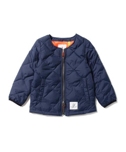 こども ビームス（コドモビームス）の「Smoothy / ノーカラー キルトジャケット (90～130cm)（ブルゾン・キッズ・ブラック/オリーブ/ネイビー・S(90cm～）/L(130cm～)/M(110cm～)）」の4枚目の写真