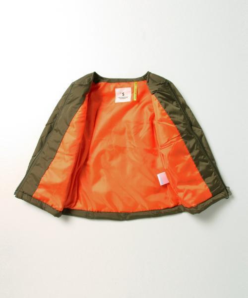 こども ビームス（コドモビームス）の「Smoothy / ノーカラー キルトジャケット (90～130cm)（ブルゾン・キッズ・ブラック/オリーブ/ネイビー・S(90cm～）/L(130cm～)/M(110cm～)）」の11枚目の写真