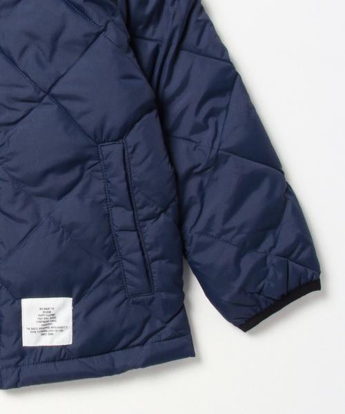 こども ビームス（コドモビームス）の「Smoothy / ノーカラー キルトジャケット (90～130cm)（ブルゾン・キッズ・ブラック/オリーブ/ネイビー・S(90cm～）/L(130cm～)/M(110cm～)）」の14枚目の写真