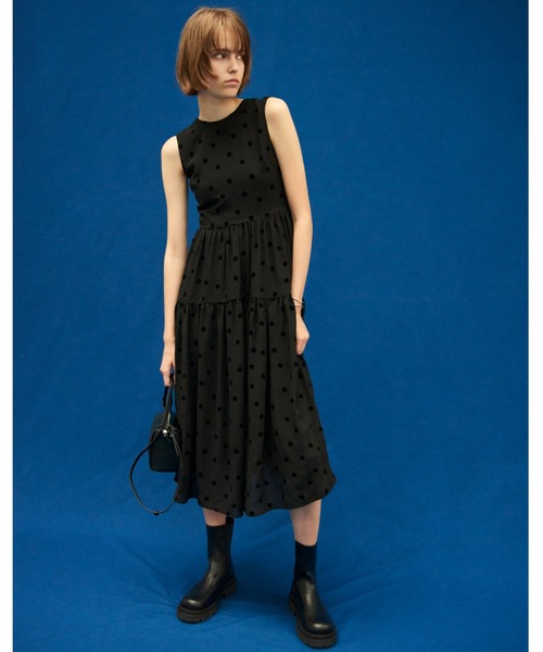 Mila Owen（ミラオーウェン）の「ショルダー付き2WAYスクエアバッグ（ショルダーバッグ・レディース・ブラック/アイボリー/キャメル・FREE）」の4枚目の写真