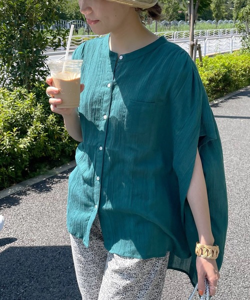 Samansa Mos2（サマンサ モスモス）の「インド楊柳花柄ジャカードチュニック（シャツ/ブラウス・レディース・ブラック/パープル/キナリ/グリーン・F）」の3枚目の写真