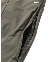 F.C.Real Bristol（エフシーレアルブリストル）の「INSULATED