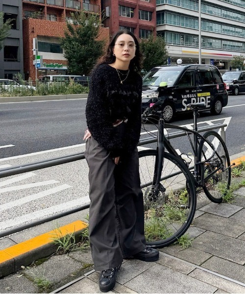Ameri（アメリ）の「RIBBON TAPE SHORT KNIT TOP（ニット
