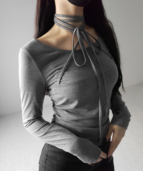 me+em select(ミームセレクト)の「※※【 3color 】クロスストラップロングチョーカーリボントップス / cross strap long choker ribbon tops(Tシャツ/カットソー・レディース・ブラック/グレー/ホワイト・FREE)」の17枚目の写真