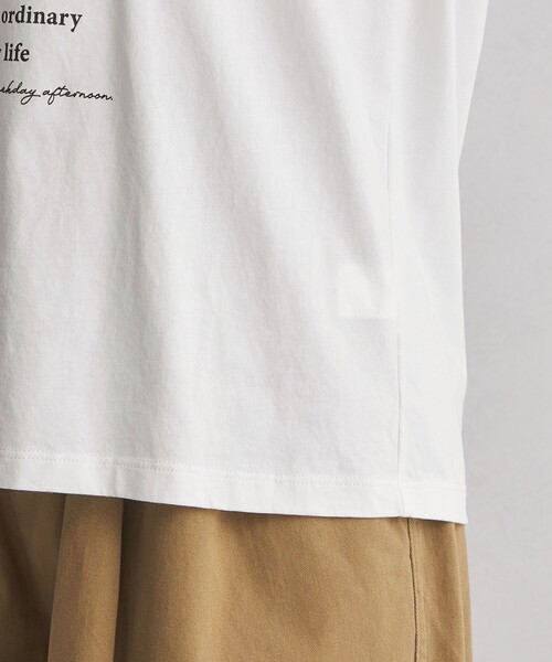 green label relaxing(グリーンレーベルリラクシング)の「<at ease>フォトプリント カットソー(Tシャツ/カットソー・レディース・ホワイト/ダークグレー・FREE)」の22枚目の写真