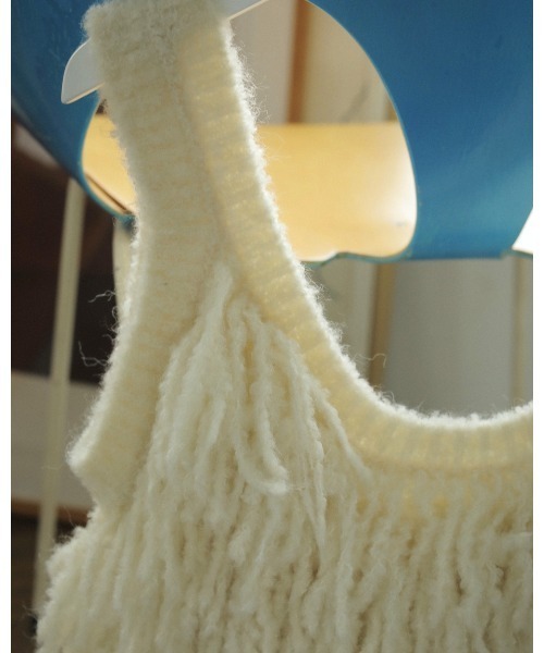 【anuke】Fringe Knit Bustier anuke（アンヌーク）の「Fringe Knit Bustier（ニット/セーター