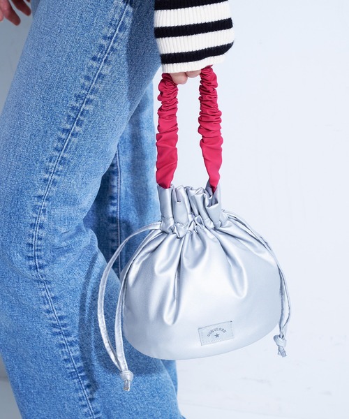CONVERSE(コンバース)の「【CONVERSE/コンバース】FURILL MINI BAG/フリルミニバッグ/フェイクレザー/コンバース(ハンドバッグ・レディース・イエロー/レッド/グリーン/グレー/ブルー・FREE)」の12枚目の写真