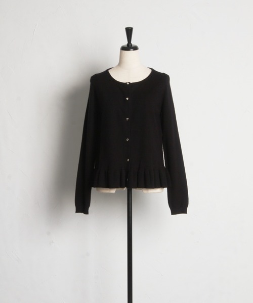 tocco closet（トッコ　クローゼット）の「【ZOZO限定】裾フリルハートボタンカーディガン（カーディガン/ボレロ・レディース・グレイッシュブルー/アイボリー/ブラック/ピンク/ボルドー・M）」の9枚目の写真