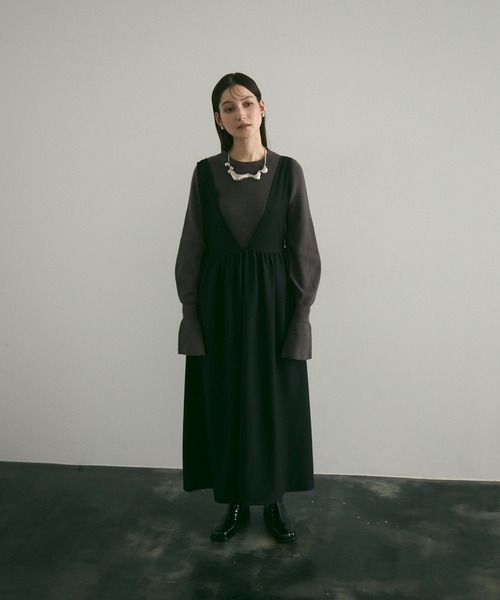 Lutim by u（ルチバイユー）の「深Vバックネットジャンスカ