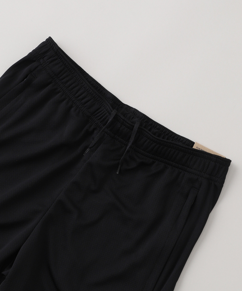 AIR JORDAN(エアジョーダン)の「【NIKE / ナイキ】 Y NK DE STRK SHORT KZ3R FQ2646- 010(その他パンツ・キッズ・ブラック・SMALL/MEDIUM/LARGE)」の3枚目の写真