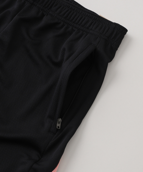 AIR JORDAN(エアジョーダン)の「【NIKE / ナイキ】 Y NK DE STRK SHORT KZ3R FQ2646- 010(その他パンツ・キッズ・ブラック・SMALL/MEDIUM/LARGE)」の4枚目の写真
