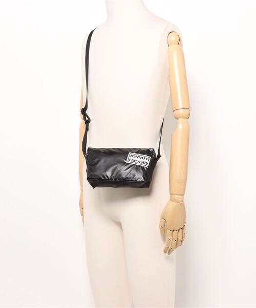 JONNOVI FACTORY（ジョンノヴィファクトリー）の「.jungle s shoulder 【JONNOVI FACTORY】（ショルダーバッグ・レディース・ホワイト/モスグリーン/パープル系その他/ブラック/チョコ/レモンイエロー/チェリーピンク・FREE）」の11枚目の写真