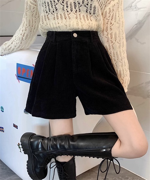 Dream garden(ドリームガーデン)の「コーデュロイショートパンツ(その他パンツ・レディース・ブラウン/アイボリー/ブラック・M/L/XL/2XL/3XL/4XL/S)」の14枚目の写真