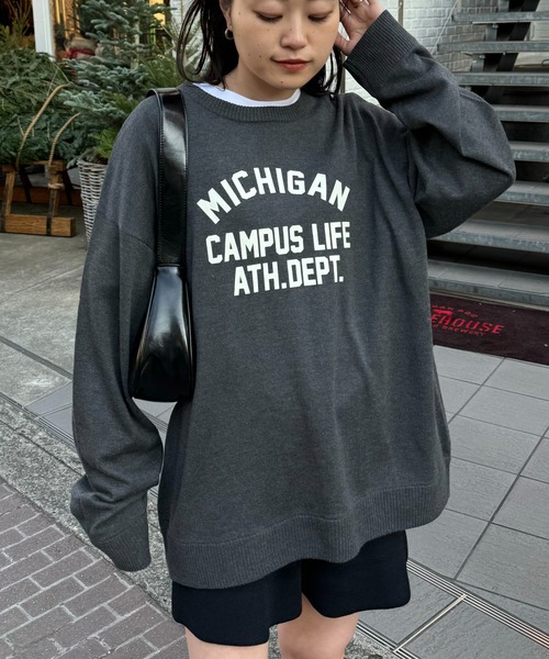 CIAOPANIC TYPY(チャオパニックティピー)の「【ユニセックス】ビックシルエットカレッジロゴプリントニット(ニット/セーター・メンズ・ブラウン/ライトグレー/チャコールグレー/グリーン・LARGE/MEDIUM)」の22枚目の写真