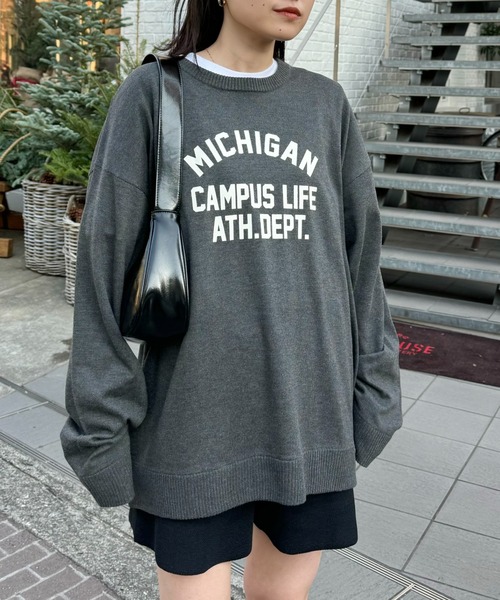 CIAOPANIC TYPY(チャオパニックティピー)の「【ユニセックス】ビックシルエットカレッジロゴプリントニット(ニット/セーター・メンズ・ブラウン/ライトグレー/チャコールグレー/グリーン・LARGE/MEDIUM)」の20枚目の写真