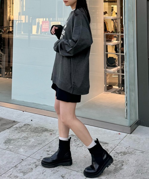 CIAOPANIC TYPY(チャオパニックティピー)の「【ユニセックス】ビックシルエットカレッジロゴプリントニット(ニット/セーター・メンズ・ブラウン/ライトグレー/チャコールグレー/グリーン・LARGE/MEDIUM)」の14枚目の写真