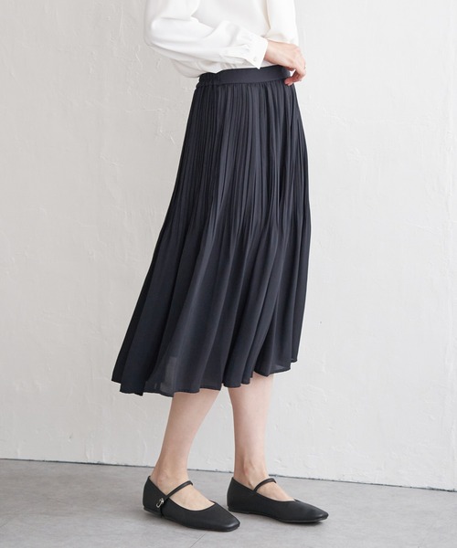 IKKA LOUNGE(イッカラウンジ)の「シフォンプリーツスカート(スカート・レディース・ライトグレー/ブラック/ネイビー・S/M/L/XL)」の9枚目の写真