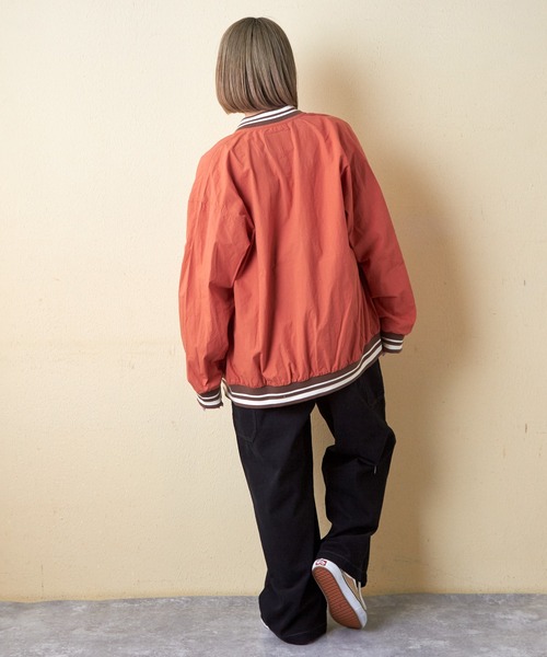 CUBE SUGAR（キューブシュガー）の「綿ダンプロゴワッペンスタジャン（スタジャン・レディース・ブルー/マルチ/チャコールグレー/オレンジ/ベージュ・M）」の14枚目の写真