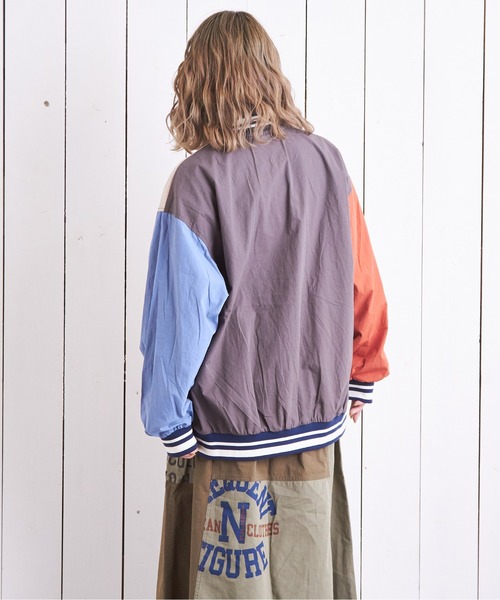 CUBE SUGAR（キューブシュガー）の「綿ダンプロゴワッペンスタジャン（スタジャン・レディース・ブルー/マルチ/チャコールグレー/オレンジ/ベージュ・M）」の22枚目の写真