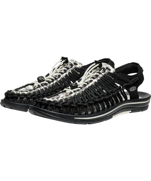 KEEN(キーン)の「UNEEK / ユニーク / メンズ スニーカーサンダル(サンダル・メンズ・ブラック×ホワイト・26.5cm/27cm/27.5cm/28cm/28.5cm/29cm/30cm/25.5cm/26cm/25cm)」の4枚目の写真