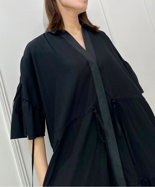 AVIE（アビィ）の「デザインボリュームマキシワンピース（ワンピース・レディース・ブラック/キャメル・38）」の19枚目の写真