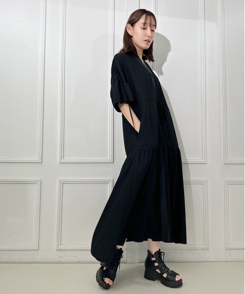 AVIE（アビィ）の「デザインボリュームマキシワンピース（ワンピース・レディース・ブラック/キャメル・38）」の10枚目の写真