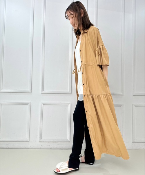 AVIE（アビィ）の「デザインボリュームマキシワンピース（ワンピース・レディース・ブラック/キャメル・38）」の7枚目の写真