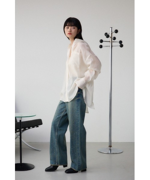 AZUL by moussy（アズールバイマウジー）の「バックスリットシアーオーバーシャツ（シャツ/ブラウス・レディース・ピンク/ホワイト系その他/オフホワイト/グレー/ブラック・FREE）」の8枚目の写真