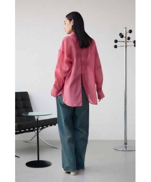 AZUL by moussy（アズールバイマウジー）の「バックスリットシアーオーバーシャツ（シャツ/ブラウス・レディース・ピンク/ホワイト系その他/オフホワイト/グレー/ブラック・FREE）」の17枚目の写真