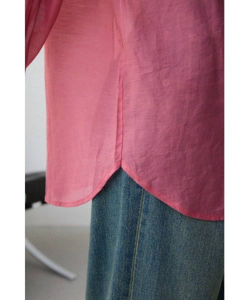 AZUL by moussy（アズールバイマウジー）の「バックスリットシアーオーバーシャツ（シャツ/ブラウス・レディース・ピンク/ホワイト系その他/オフホワイト/グレー/ブラック・FREE）」の13枚目の写真