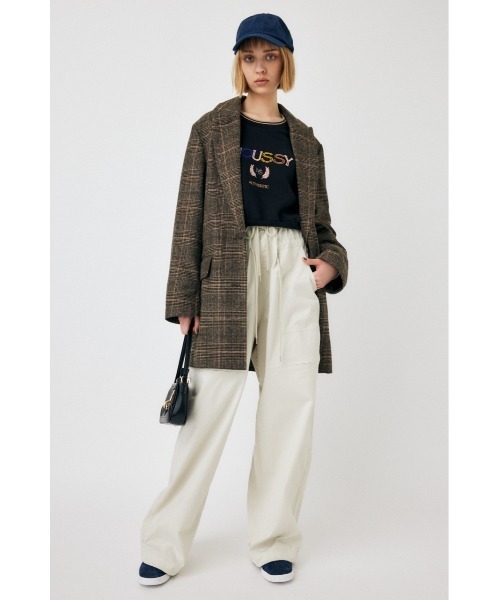 MOUSSY（マウジー）の「【ZOZO・一部店舗限定】MOUSSY OUTLINE プルオーバー（スウェット・レディース・ブラック/マジェンタ/ホワイト・FREE）」の5枚目の写真