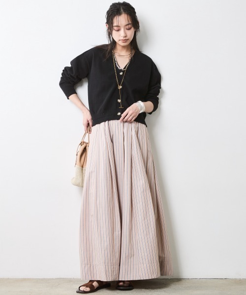 CHIC STYLE（シックスタイル）の「綿100％タックマキシスカート＜大きいサイズ有＞シックスタイル（スカート・レディース・ネイビー/ベージュ系/ブルー系・LL/L/M/5L/4L/3L）」の21枚目の写真