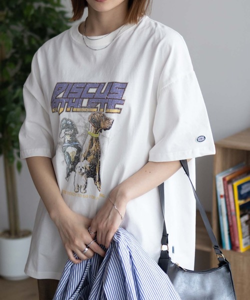 DISCUS(ディスカス)の「DISCUS イヌ アニマル プリントBIG 五分袖Tシャツ(Tシャツ/カットソー・レディース・ホワイト/チャコールグレー・L/M)」の4枚目の写真