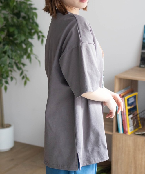 DISCUS(ディスカス)の「DISCUS イヌ アニマル プリントBIG 五分袖Tシャツ(Tシャツ/カットソー・レディース・ホワイト/チャコールグレー・L/M)」の13枚目の写真