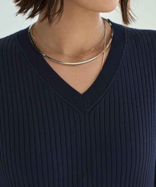 STYLE DELI（スタイルデリ）の「リブ編みVネックロングワンピース（ワンピース・レディース・ネイビー/ブラック/ダークブラウン・SMALL/MEDIUM）」の19枚目の写真