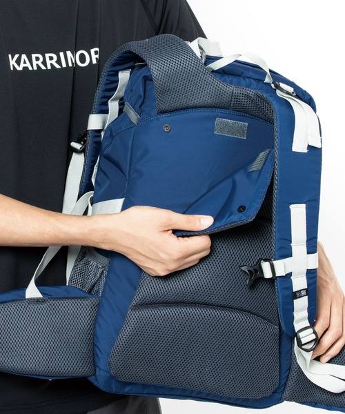 karrimor(カリマー)の「tatra 20(バックパック/リュック・メンズ・チャコールグレー/アイボリー/ブラック/ネイビー・FREE)」の12枚目の写真