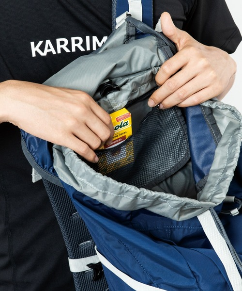 karrimor(カリマー)の「tatra 20(バックパック/リュック・メンズ・チャコールグレー/アイボリー/ブラック/ネイビー・FREE)」の15枚目の写真