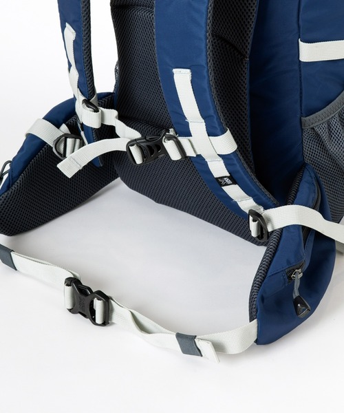 karrimor(カリマー)の「tatra 20(バックパック/リュック・メンズ・チャコールグレー/アイボリー/ブラック/ネイビー・FREE)」の16枚目の写真